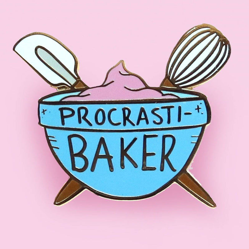 Procrasti-Baker Pin